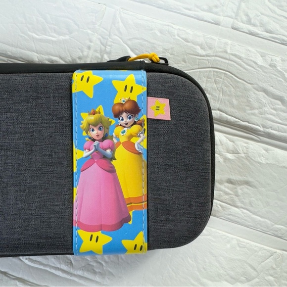 Nintendo Switch Super Mario Deluxe Travel Case Princess Peach Daisy - Picture 9 of 10